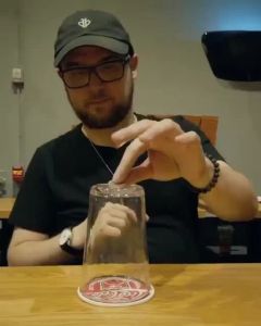 Alat Sulap Roller Coaster Hanson Chien Sejenis Coin Away Sulap Koin Tembus Gelas - KZ182