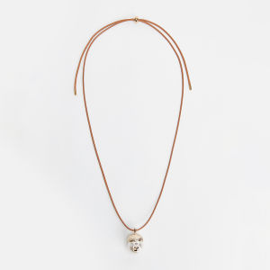 Tagi. Hazelnut Necklace