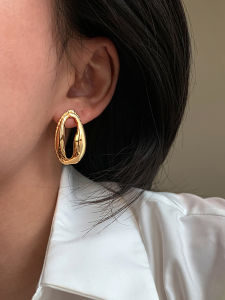 CAFFTI | Unique Beautiful Earrings Silver Pin Large Shell