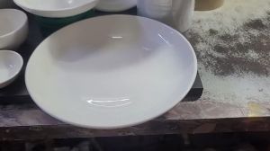 BỘ TÔ CHÉN ĐĨA GỐM SỨ LA HÁN (GỒM 3 TÔ LOE 4 DĨA ẢO  10 CHÉN CƠM  2 CHÉN MẮM 2 DĨA TƯƠNG)