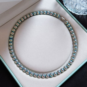 YISHU | Elegant Niche Green Peacock Pearl Necklace