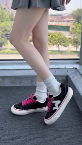 Ollieskate Classic American Retro Skateboard Shoes Black Low Top Breathable Casual Sneakers Street Fashion Trendy All Match Couple Shoes For Men Women Ollie81025