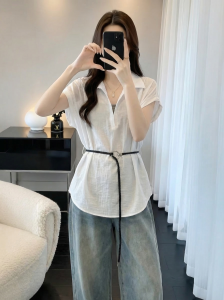 AIYITI | Puff-friendly V-neck Short Sleeve False Two-Piece Shirt