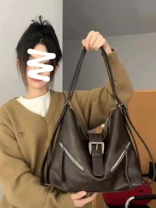 Retro Large Capacity Tote Bag Womens Fashionable Crossbody Shoulder Bag Post-Apocalyptic Style Casual Handbag PU Leather