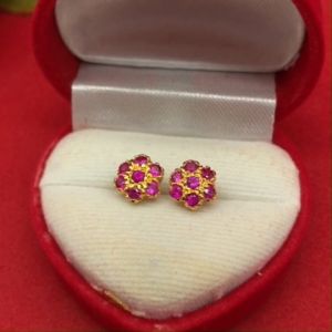 ต่างหูปักก้าน พลอยชมพู ขนาด 0.8x0.8cm ชุบทองเกรดพรีเมี่ยม ใส่เสริมบารมี ใส่ในชีวิตประจำวันได้ งานสวย พร้อมส่ง