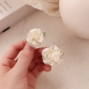 Jepit Rambut Bunga Mawar Kecil Mini Korean Hair Claw Clips Model Bunga Kamboja Kecil Flowers