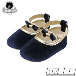 AKS88 Sepatu Bayi Perempuan Prewalker Model Pita Simpul Sangat Nyaman Di pakai Kaki Bayi Usia. 0 6  Bulan BISA COD BAYAR DI TEMPAT
