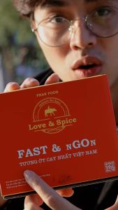 Set 3 chai tương ớt siêu cay Love & Spice ba cấp độ - CAY QUÁ ĐÃ x CAY AIYA x CAY NHƯ QUỶ  chai 60ml x 3