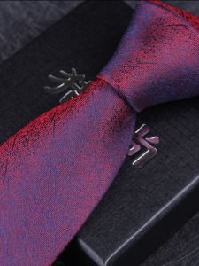 LIESHANG | Cà Vạt Lụa Handmade Mẫu Không Đều Màu Bordo