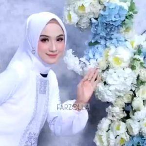 Jersey Putih Mix Ceruty Gamis Abaya: Pilihan Busana Muslim Wanita untuk Umroh