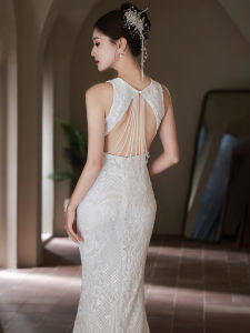 ชุดราตรียาวปานกลางผ้าลูกไม้สีขาวสำหรับผู้หญิง ฤดูใบไม้ผลิและฤดูร้อน 2023 ชุดเดรสสัมมนาผู้เป็นเจ้าภาพสุดเซ็กซี่และหรูหรา