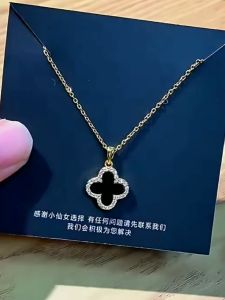 Kalung Titanium Wanita Semanggi Shimer Bolak Balik Terbaru Kalung Titanium Anti Karat Tidak Luntur