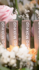 Lip Balm | Lipstik | 3g | Pelembab Bibir | Mencerahkan Bibir | Yang Mengkilap | Berubah Warna | Mencegah Bibir Hitam dan Kering | Lipstik Tahan Lama | Cover Bibir Gelap