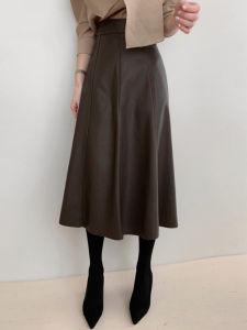 XMO | Chân Váy Dạng Ô Cao Waist Slim Fit Elegance