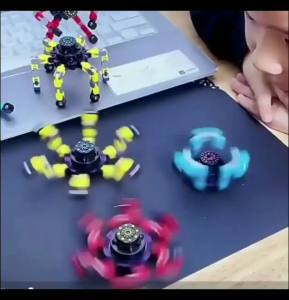 Fidget Spinner Fidget Spinner Creative Transformable Chain Fingertip Gyro Toy for Children