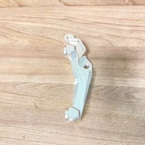 Pát trước Ex 150/155 đĩa 260/267mm xài heo lỗ trụ 100 màu trắng