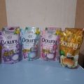 Downy Pewangi dan pelembut pakaian 550ml/520ml random. 