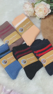 ถุงเท้ากันหนาว นุ่มมาก ถุงเท้าสำหรับใส่เที่ยวเมืองหนาว พร้อมส่งในไทย