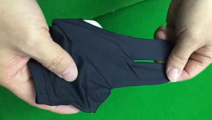 Sarung Tangan Billiard Premium Model Hitam Polos Bahan Tebal