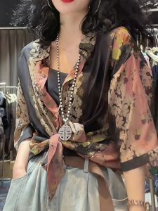 Elegant Floral Print Short Sleeve Shirt Womens Fashionable Spring Summer Top High Quality Beautiful Styling Korean Style Blouse