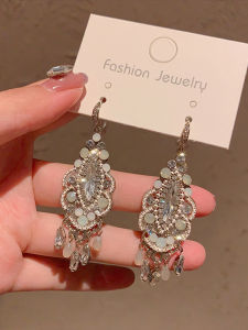 Retro Court Style Earrings Hook Versatile Personality Fashionable New Design Mixed Material Womens Jewelry Accessories