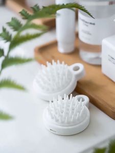 Lược khô và ướt - lược gội đầu Silicone Nhật mát xa da đầu