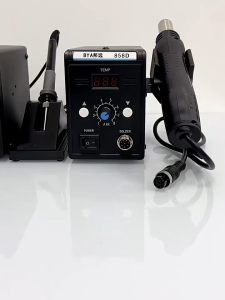 8586 เครื่องเป่าลมร้อน ปืนลมร้อน หัวแร้งบัดกรี 220vเครื่องเชื่อมเหล็กไฟฟ้าแสดงผลดิจิตอล อุปกรณ์เชื่อมสายไฟ 700W ปืนความร้อนอากาศร้อน