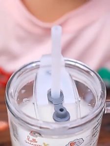 Gelas Minum Anak Susu Jus Air / Mug Tumbler Lucu GRATIS SEDOTAN / Gelas Ukur
