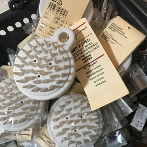 Scalp Care Massage Brush