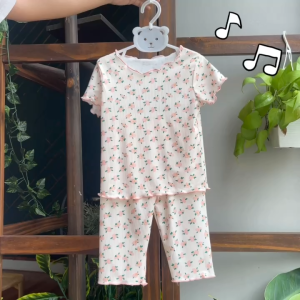 Đồ bộ bé gái cotton dễ thương Bộ cộc tay bé mặc nhàquần áo trẻ em mùa hèBộ mặc ngủ áo thun quần short Legging in hoa