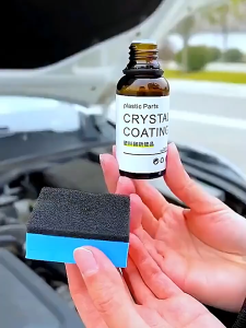 Car Plastic Coating Agent — Plastics Restorer for Cars Easy-to-use crystal coating for plastic parts includes sponge