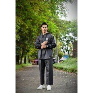 JAS HUJAN RAINCOAT MANTOL Terbaik Pria Wanita Tebal Bahan Pvc by Gravity
