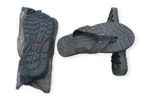 Sandal pria Bonus Kaos Sandal Gunung Premium