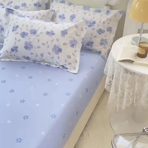 ผ้าปูที่นอน5ฟุต ชุด 5 ชิ้น 1 ชุด มี ผ้าปูที่นอน ปลอกหมอน ปลอกหมอนข้าง ผ้าปูที่นอนลายการ์ตูน ลายดอกไม้ น่ารัก รัดมุม