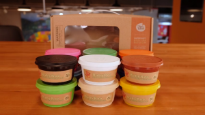 Jar Melo Flour Modeling Clay Kit Ultra Light Magic Plastilina Clay Children DIY Non-toxic Clay Set Artist Creative Crafts Gift for Boys and Girls Kids Safety Toys