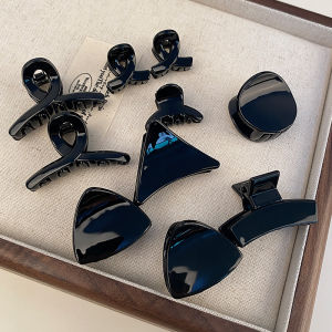 Elegant Black Mini Hair Clip Stylish Hair Accessory for High Ponytail And Frizz Control Fashionable Hair Grips Shark Clip