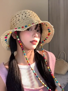Mũ đi biển nữ xinh cói nhân tạo nón vành uốn rộng che nắng tiểu thư chụp ảnh đẹp phối hạt sắc màu rẻ