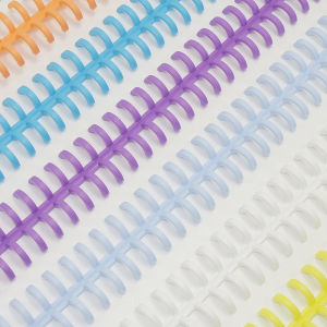 4ชิ้น10มม. 30รูวงแหวนสปริงพลาสติกวงแหวนเกลียวสำหรับ A4เด็ก A5กระดาษ A6อุปกรณ์เครื่องเขียนสำนักงาน