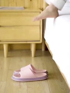 A01 รองเท้าแตะยางEVA เพื่อสุขภาพต้านเชื้อแบคทีเรียนวดเท้าผ่อนคล้าย น้ําหนักเบามากลดอาการปวดเท้าแฟชั่นผู้หญิงผู้ชาย