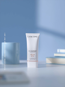 Lancôme UV Expert Aqua Gel SPF50+ PA++++ 50ml Face Sunscreen/Milk Lightweight Makeup Gripping For Commute & Travel Oil Control Anti-Shine Primer & Skincare
