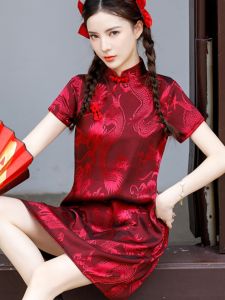 Dragon Pattern Stylish Cheongsam Chinese Style Retro Cheongsam Modern Bright Red Bridesmaid Dress Artsy Performance and Show Skirt