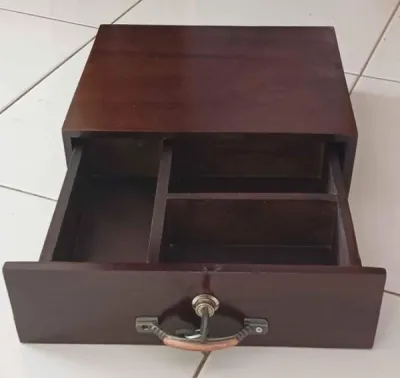 laci uang kasir / kotak tempat uang untuk warungtoko dll. dari kayu jati kuat dan halus murah