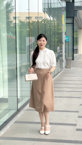 [MUA 2 GIẢM 70K] Chân Váy Công Sở GUMAC Form A Tà Đắp Lệch Đính Nút Thanh Lịch LVG0102