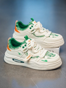 Warrior | Comfortable Lightweight Sneakers for Youth Leisure & Sports