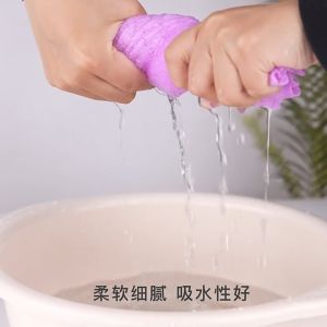Micro Fiber Square Towel with Colorful Embossed Bear Towel 五彩压花毛巾