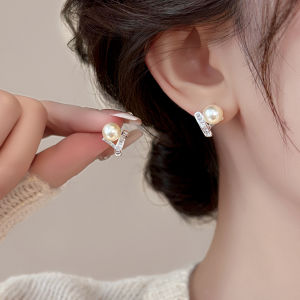 Bông Tai Đầy Đính Pha Lê Imitation Pearl