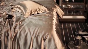 MRK 3 in 1 Satin Silk Fitted Bedsheet Set Single/Double/Queen/King 4 Size Soft Cool Touch Bed sheet