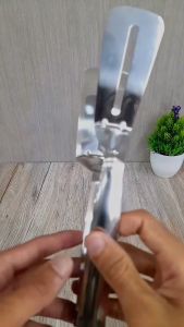 CAPITAN GORENGAN STAINLESSSTEEL DENGAN SPATULA MULTI FUNGSI