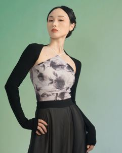 SOSO Chic Dance Short Sleeveless Top Slim Fit with Skirt Casual Versatile Long Sleeve Cover up Ideal for Daily Wear