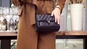 Tas dompet Selempang Wanita simple Amora Rantai Gold Terbaru Viral